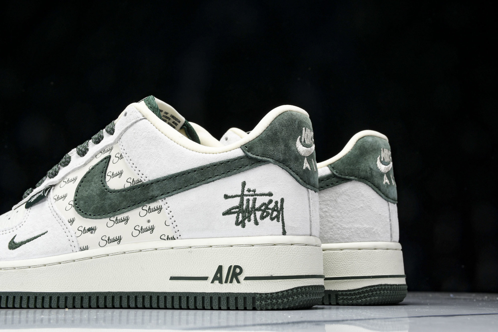 Nk Air Force 1'07 Low 斯图西联名 英文绿翻毛勾 空军一号低帮休闲板鞋 CH633