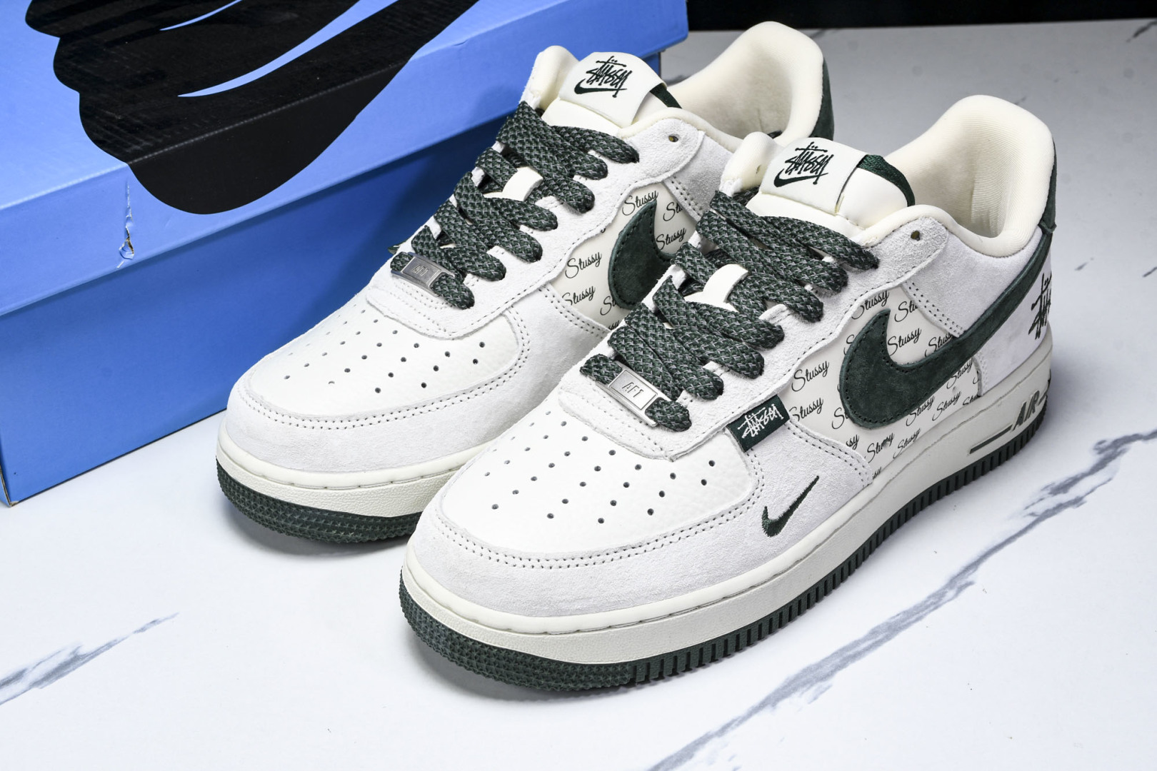  Nk Air Force 1'07 Low 斯图西联名 英文绿翻毛勾 空军一号低帮休闲板鞋 CH633