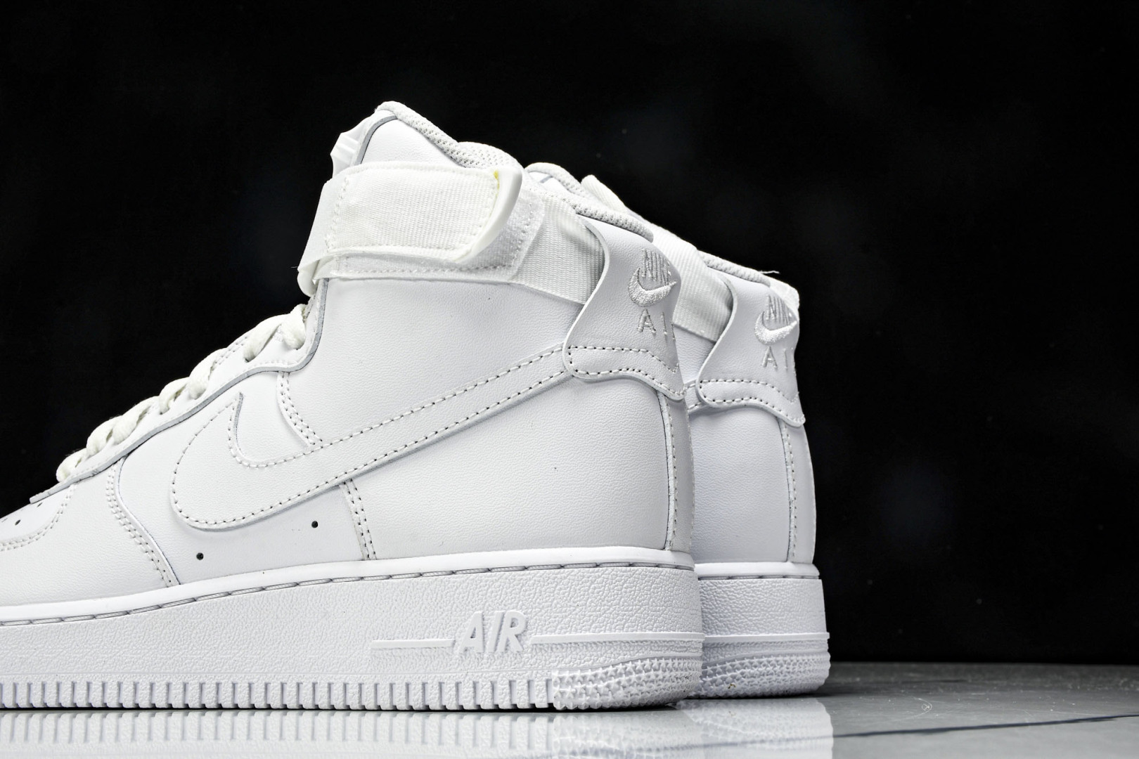  Air Force 1 空军一号官方货号CW2290 111 尺寸36 36.5 37.5 38 38
