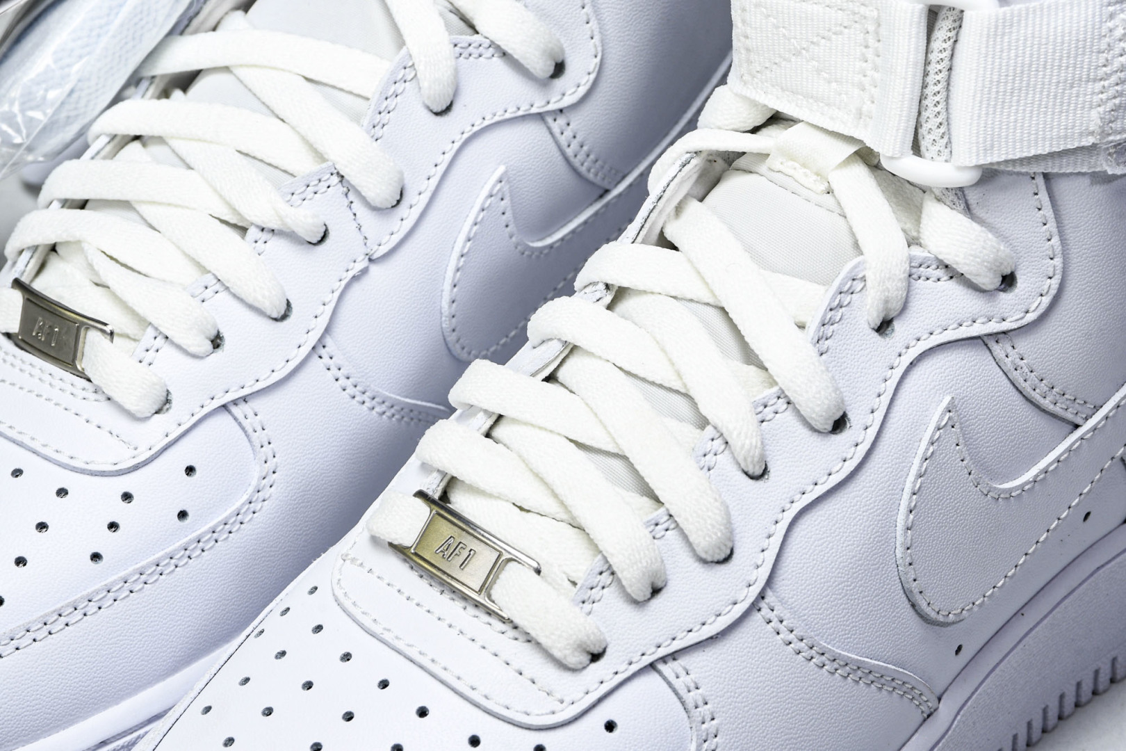  Air Force 1 空军一号官方货号CW2290 111 尺寸36 36.5 37.5 38 38