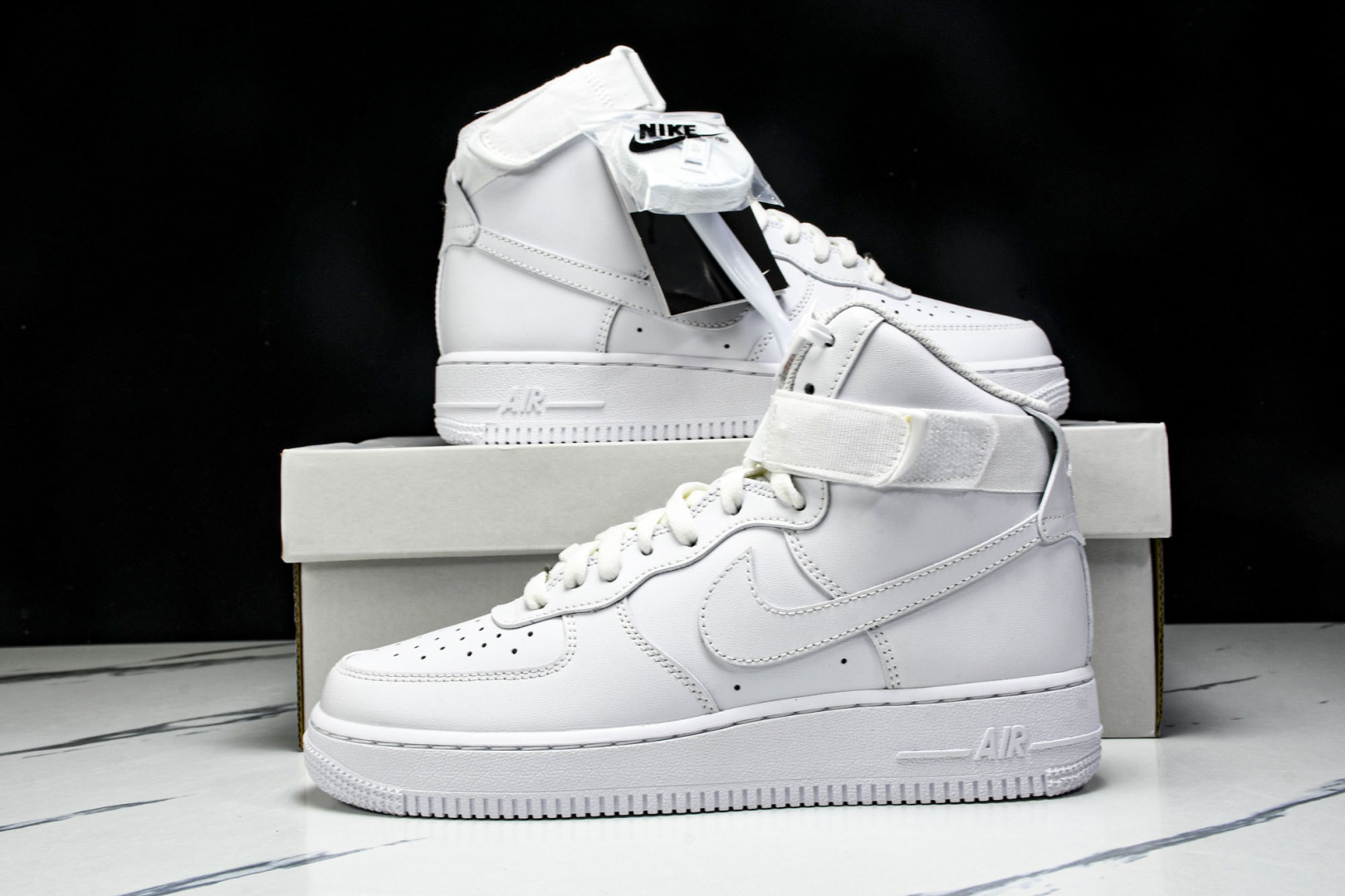  Air Force 1 空军一号官方货号CW2290 111 尺寸36 36.5 37.5 38 38
