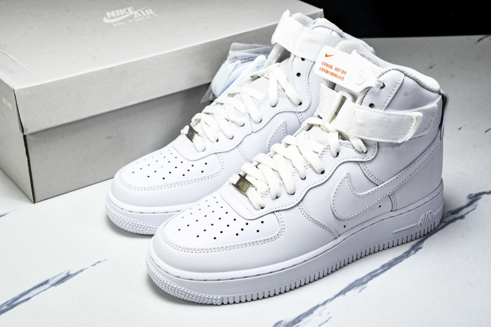  Air Force 1 空军一号官方货号CW2290 111 尺寸36 36.5 37.5 38 38