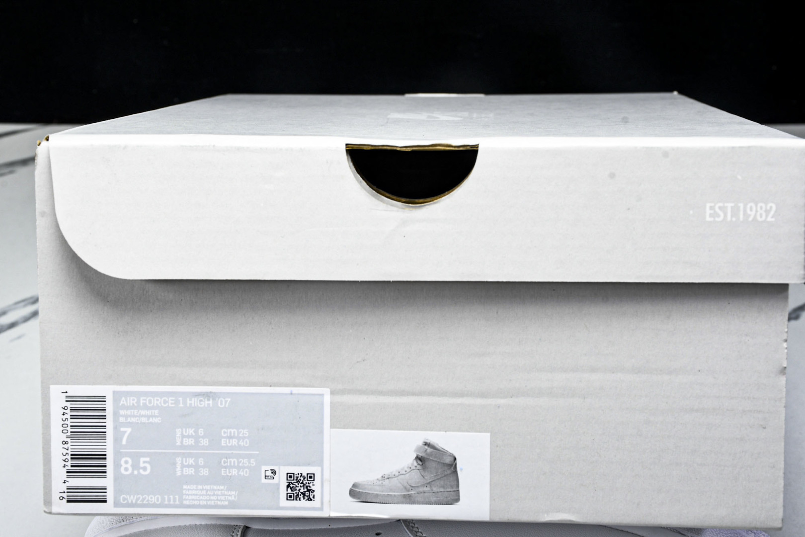  Air Force 1 空军一号官方货号CW2290 111 尺寸36 36.5 37.5 38 38