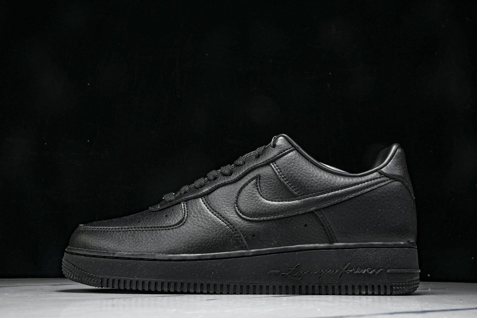  NK Air Force 1'07 Low 空军一号低帮休闲板鞋 CZ8065-001尺寸35.5 3