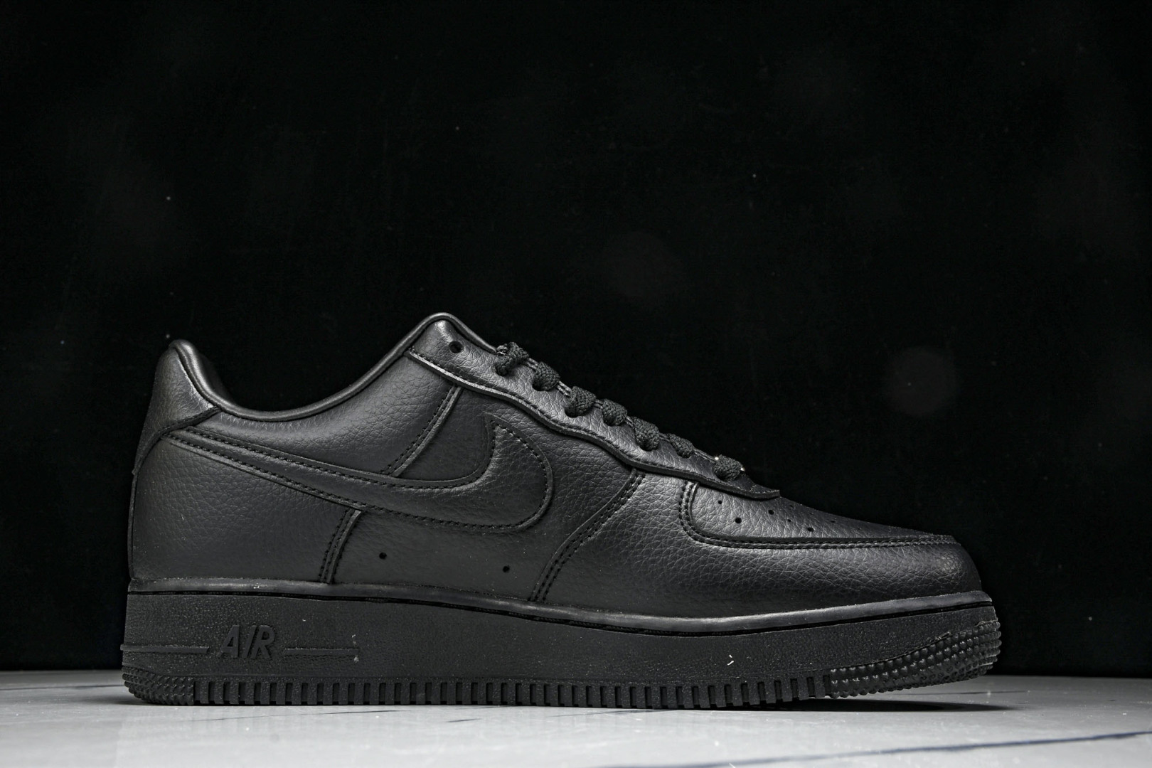  NK Air Force 1'07 Low 空军一号低帮休闲板鞋 CZ8065-001尺寸35.5 3