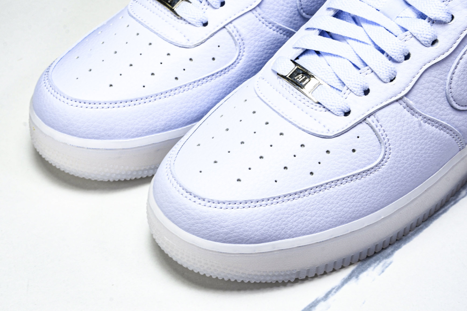  NK Air Force 1'07 Low 空军一号低帮休闲板鞋 CZ8065-500 尺寸35.5 
