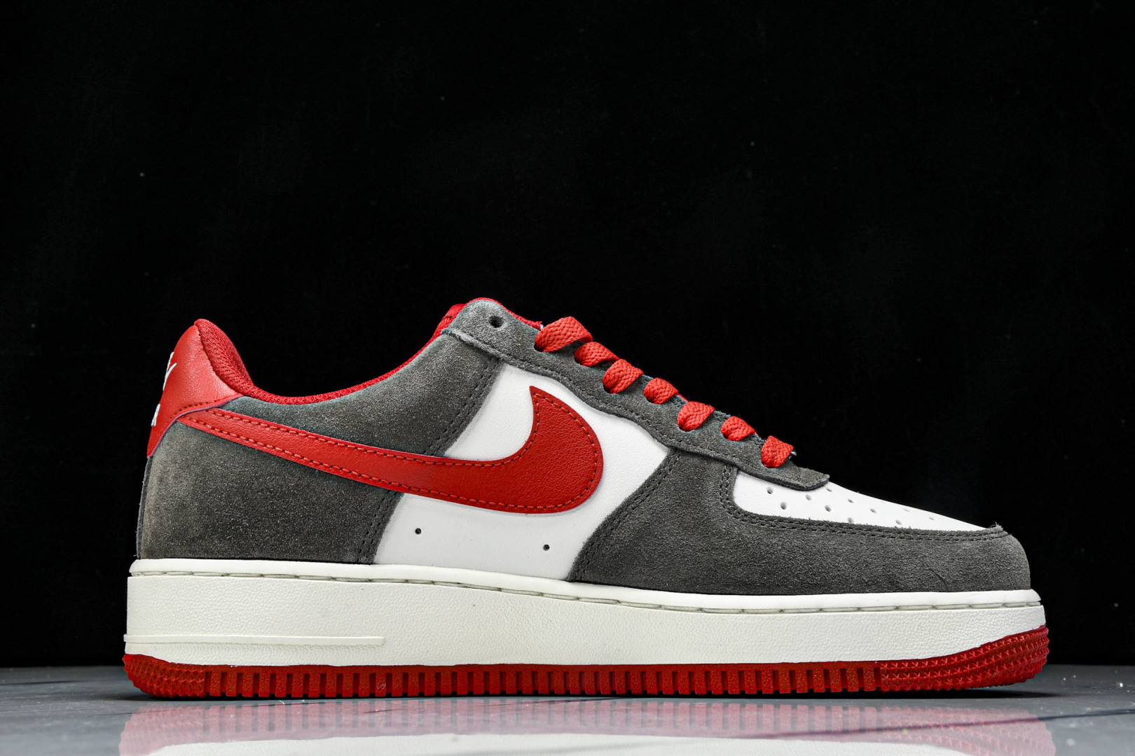  NK Air Force 1'07 Low 空军一号低帮休闲板鞋 FQ8714-201 尺寸36 36