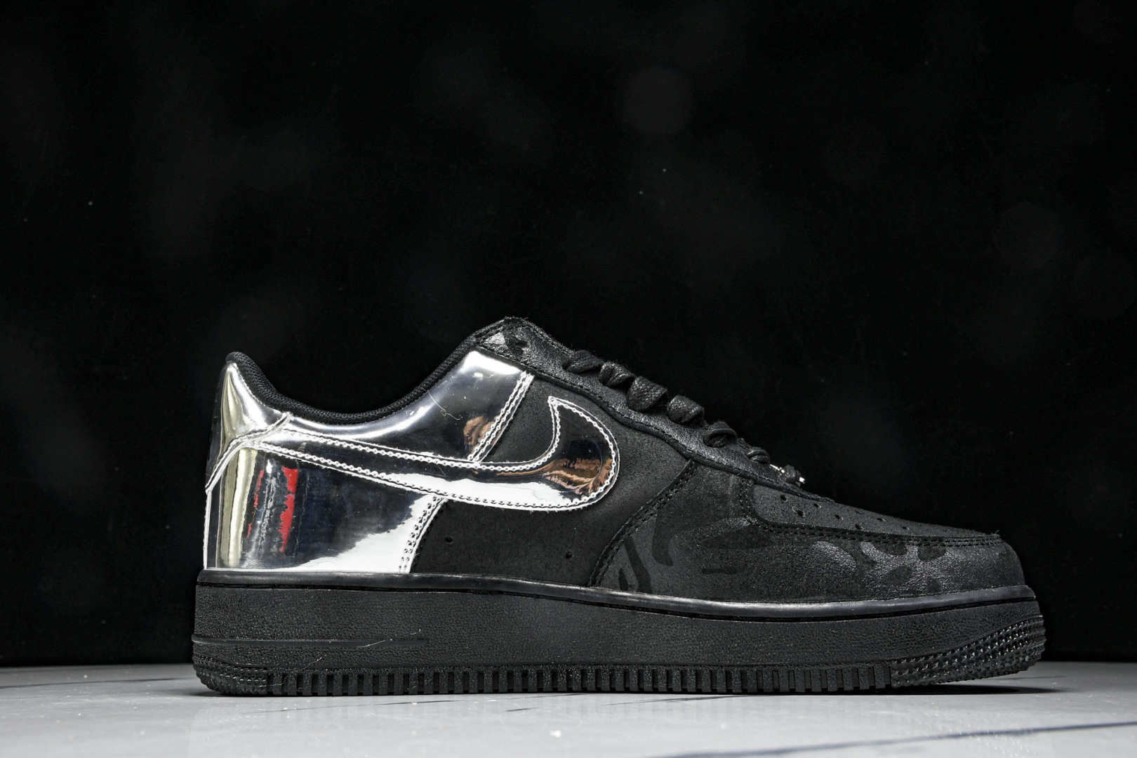  NK Air Force 1'07 Low 空军一号低帮休闲板鞋 HF2885-001 尺寸36 36