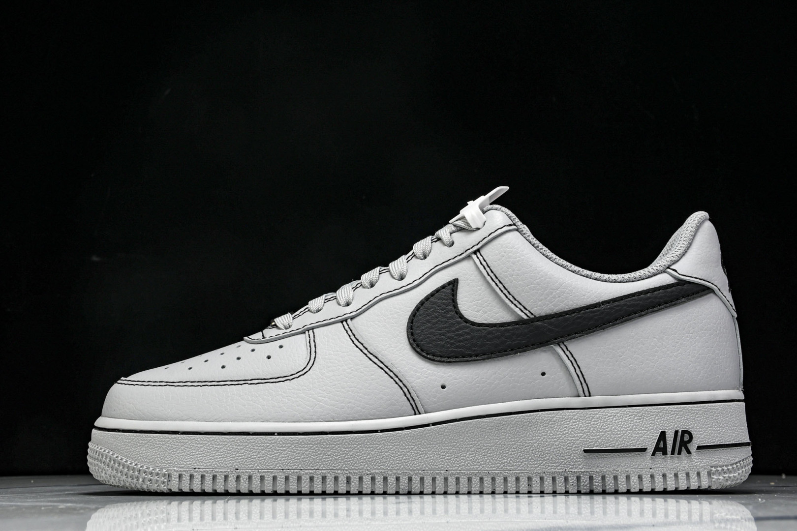  NK Air Force 1'07 Low 空军一号低帮休闲板鞋 HQ2037-004 尺寸36 36