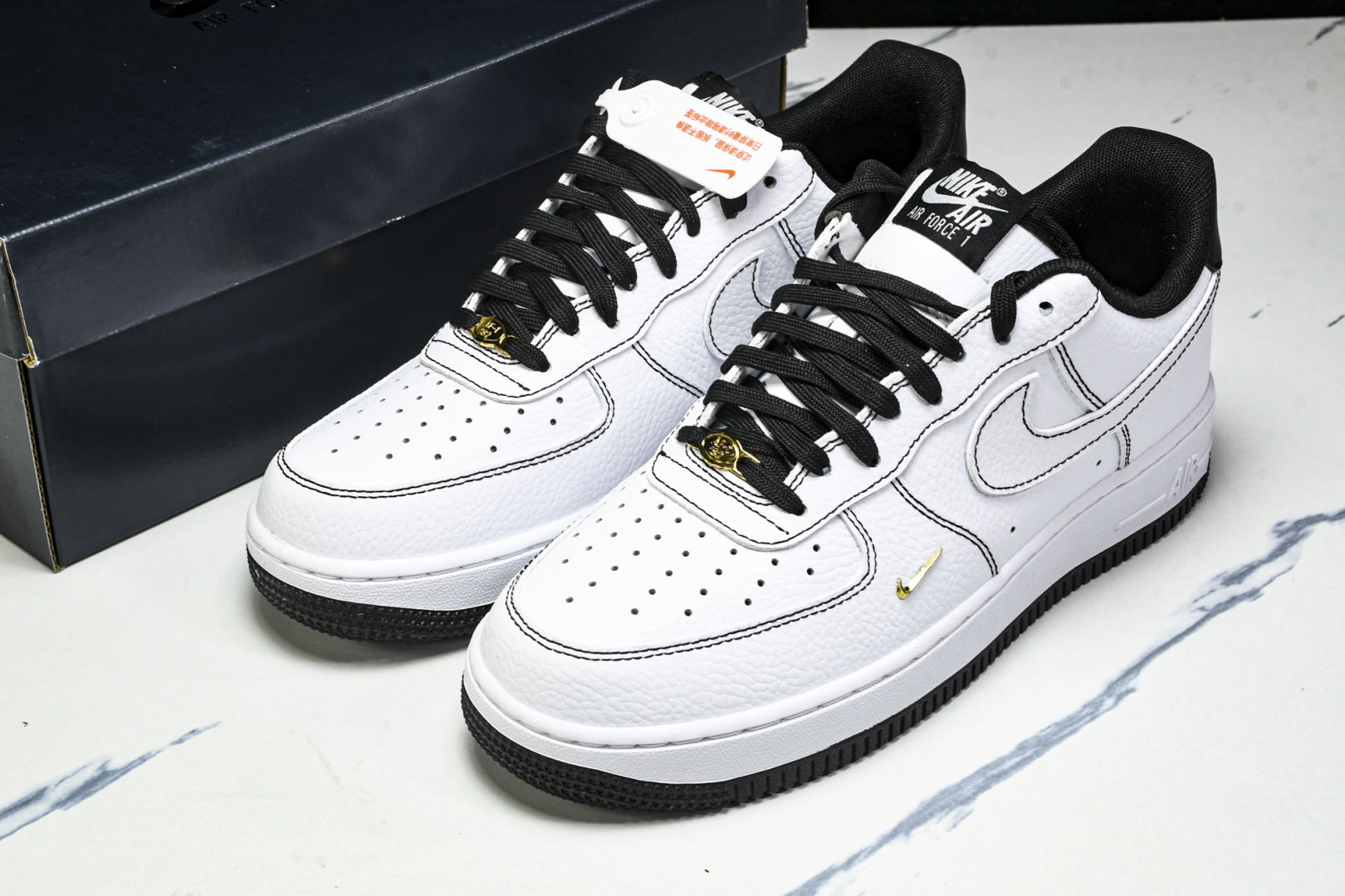  NK Air Force 1'07 Low 空军一号低帮休闲板鞋 IB6543-101 尺寸36 36