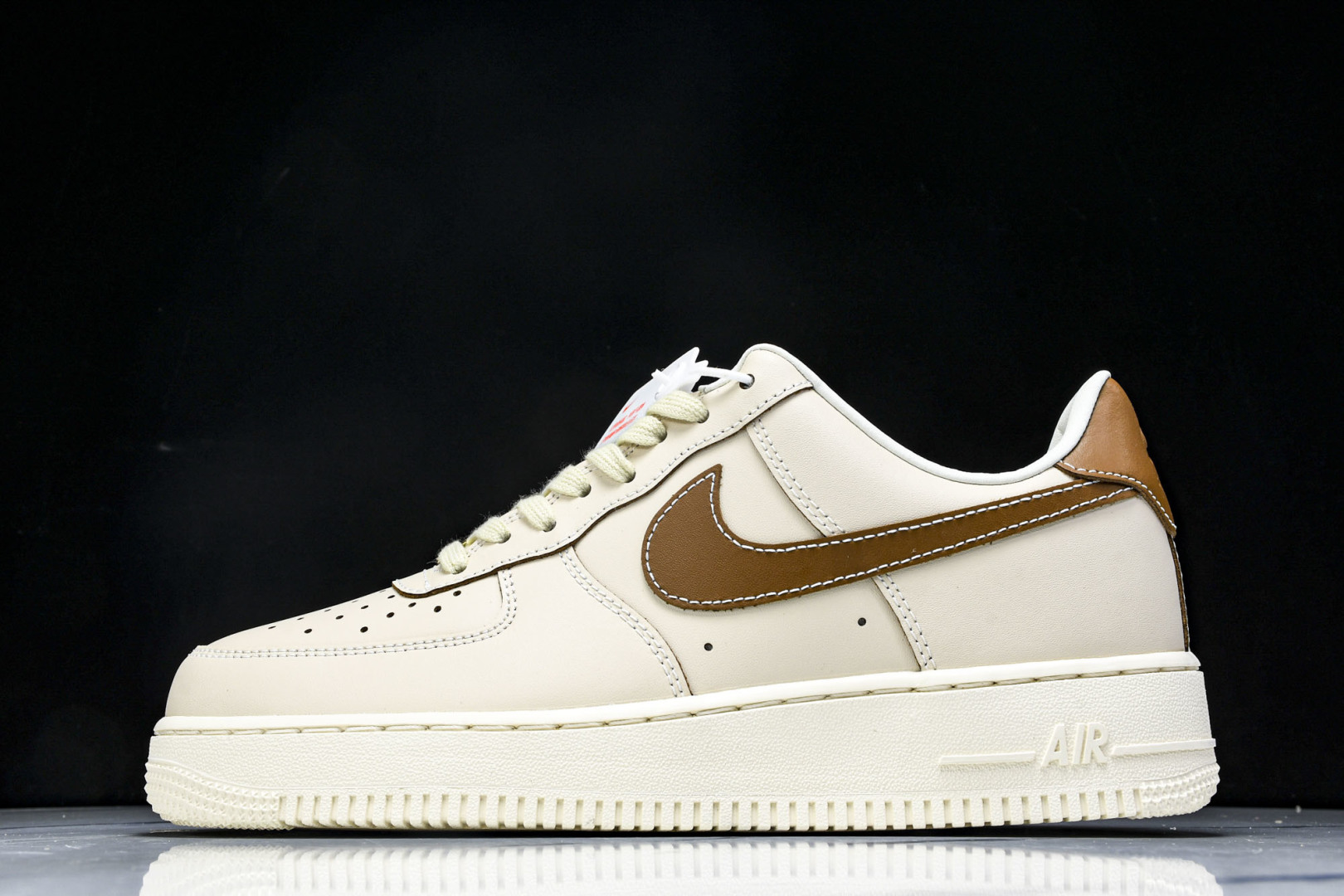  NK Air Force 1'07 Low 空军一号低帮休闲板鞋 IB8865-221 尺寸36 36