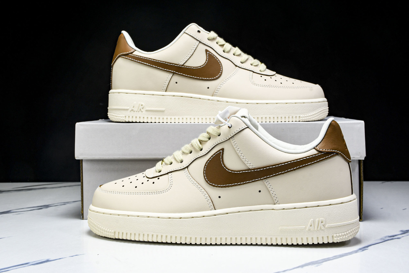  NK Air Force 1'07 Low 空军一号低帮休闲板鞋 IB8865-221 尺寸36 36
