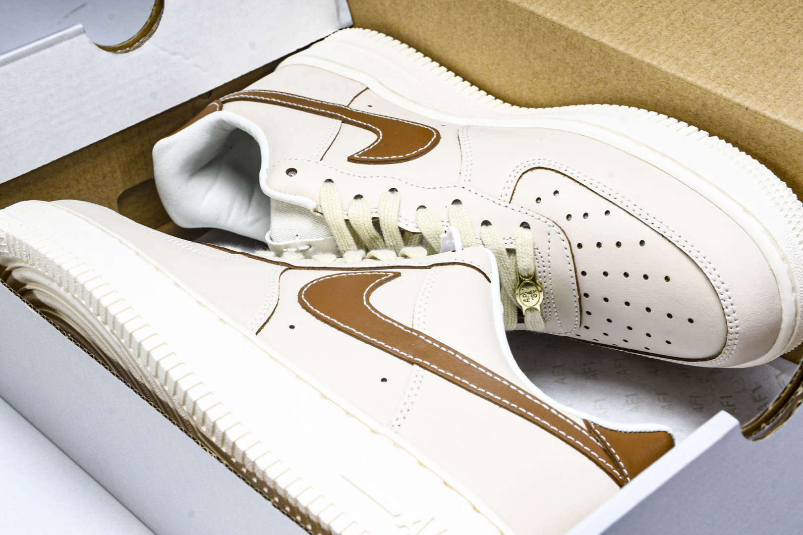  NK Air Force 1'07 Low 空军一号低帮休闲板鞋 IB8865-221 尺寸36 36