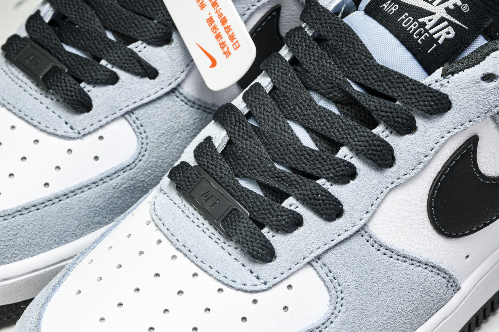  NK Air Force 1'07 Low 空军一号低帮休闲板鞋 IF6205-400 尺寸36 36