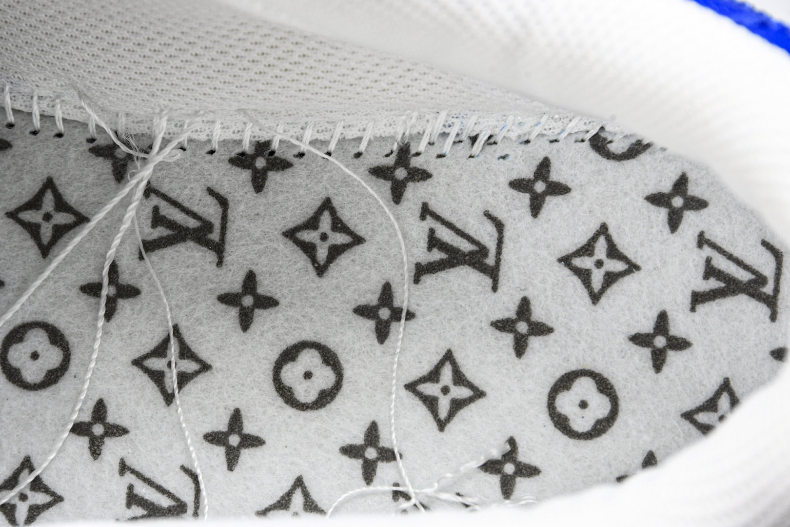  Air Force 1 '07 Low X LV TRAINER SNEAKER 联名 蓝白印花绿钩 