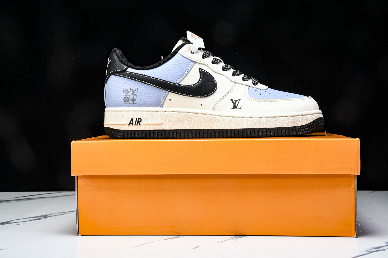  NK Air Air Force 1'07 Low LV联名 黑水蓝 空军一号低帮休闲板鞋 JJ250