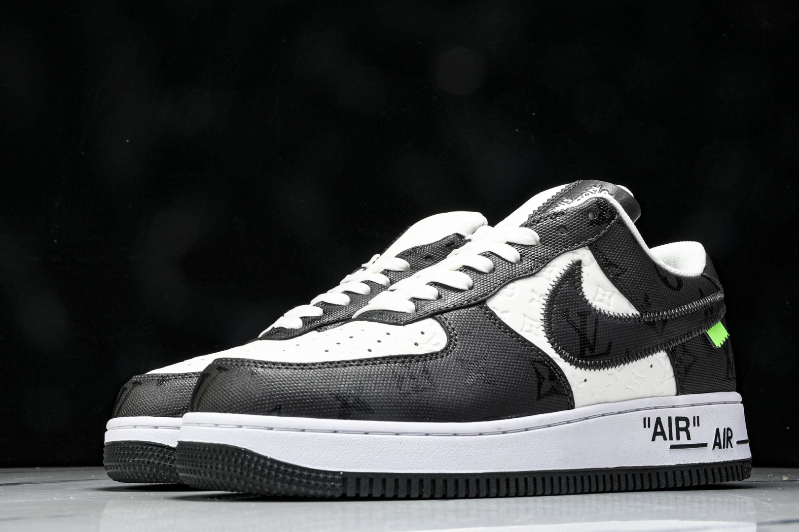  NK Air Force 1 '07 Low X LV TRAINER SNEAKER 联名 黑白印花