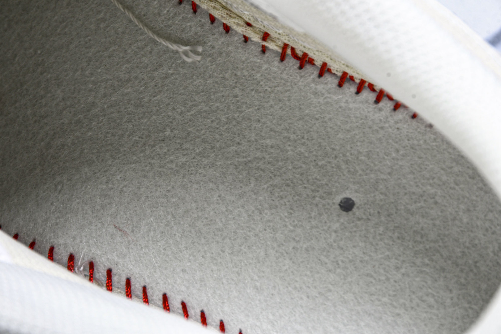 NK Air Force 1'07  Supreme 联名 米白红 货号：XX3168 157 尺寸36