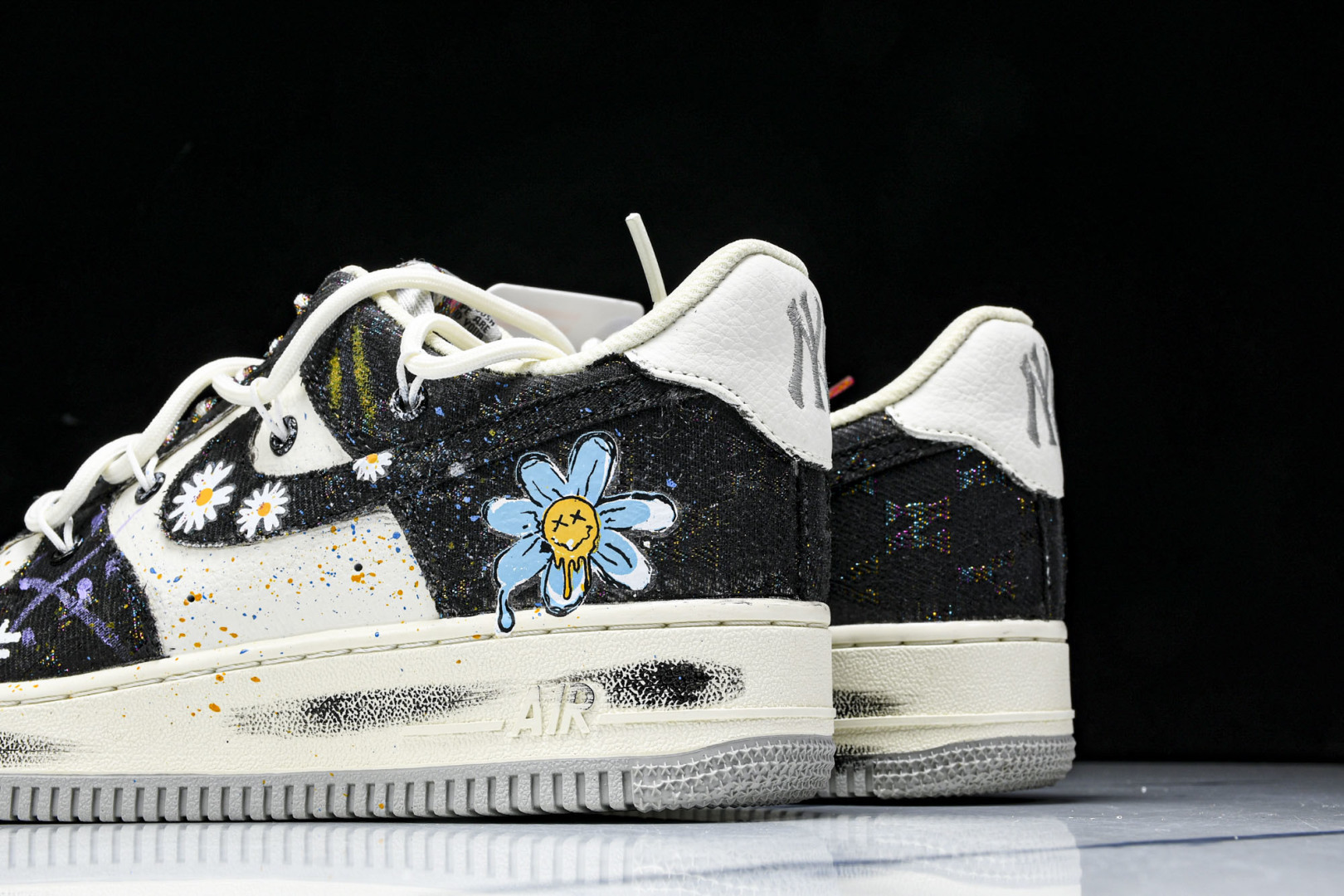 NK Air Force 1'07 Low Blue Daisy 手绘涂鸦 蓝调雏菊 空军一号低帮休闲运