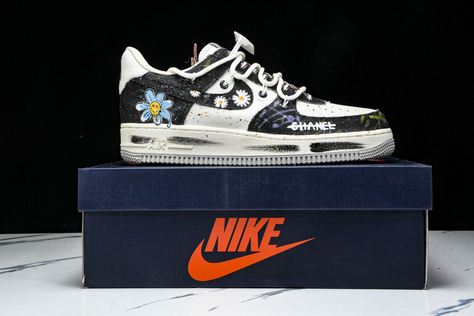 NK Air Force 1'07 Low Blue Daisy 手绘涂鸦 蓝调雏菊 空军一号低帮休闲运