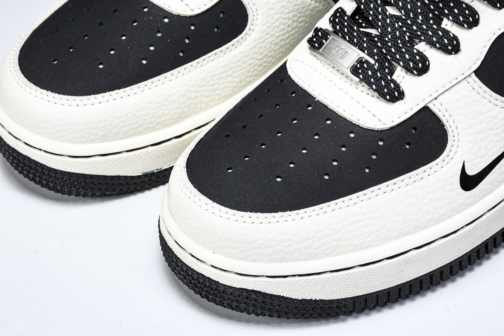 NK Air Force 1'07 Low Fod联名 白灰七彩勾 空军一号低帮休闲板鞋 LW9279-