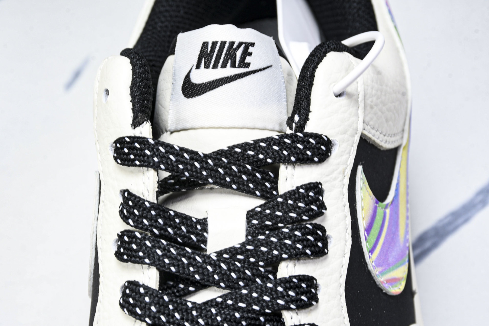 NK Air Force 1'07 Low Fod联名 白灰七彩勾 空军一号低帮休闲板鞋 LW9279-