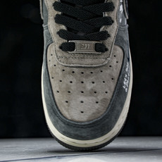 NK Air Force 1'07 Low Grey faced Prince 灰脸王子 空军一号低帮休 NK Air Force 1'07 Low Grey faced Prince 灰脸王子 空军一号低帮休