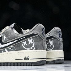 NK Air Force 1'07 Low Grey faced Prince 灰脸王子 空军一号低帮休 NK Air Force 1'07 Low Grey faced Prince 灰脸王子 空军一号低帮休