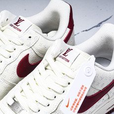 NK Air Force 1'07 Low LV联名 白红 空军一号低帮休闲板鞋 LW9279-015 NK Air Force 1'07 Low LV联名 白红 空军一号低帮休闲板鞋 LW9279-015