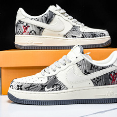 NK Air Force 1'07 Low LV联名 黑灰印花牛仔 空军一号低帮休闲板鞋 XS1958- NK Air Force 1'07 Low LV联名 黑灰印花牛仔 空军一号低帮休闲板鞋 XS1958-