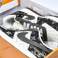 NK Air Force 1'07 Low LV联名 黑金 空军一号低帮休闲板鞋 JJ2508-703 NK Air Force 1'07 Low LV联名 黑金 空军一号低帮休闲板鞋 JJ2508-703