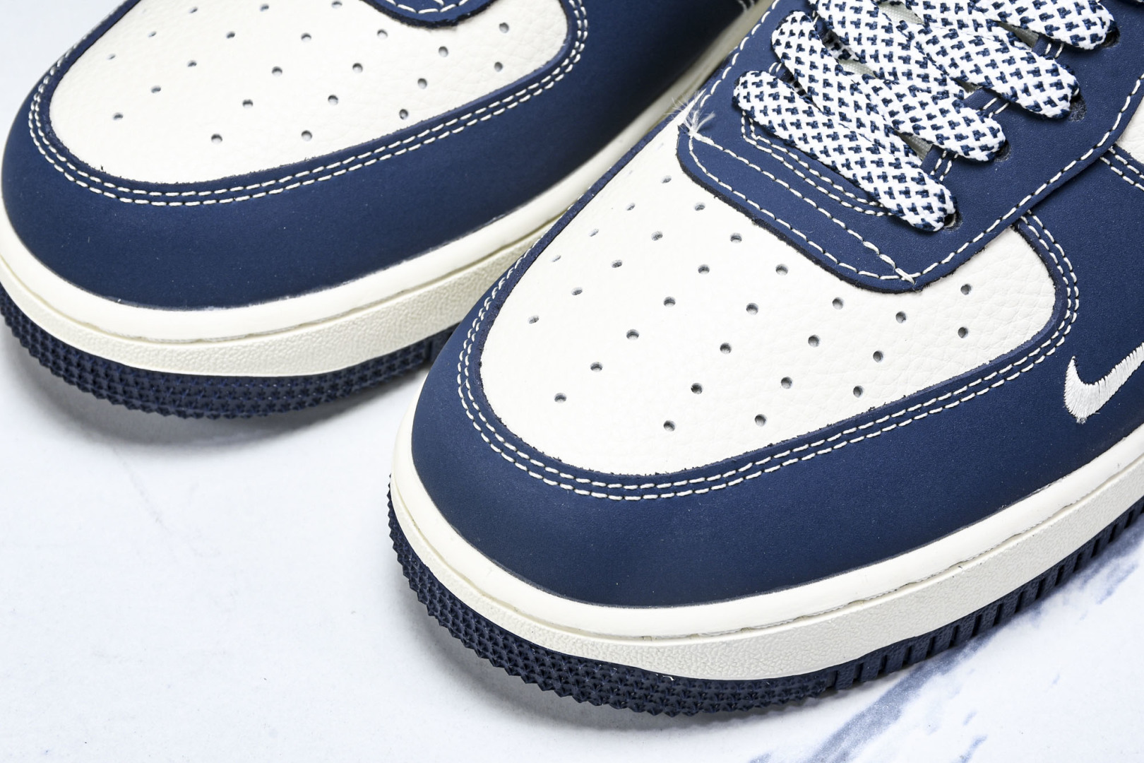 NK Air Force 1'07 Low LV联名 花布蓝勾 空军一号低帮休闲板鞋 DF0188-06