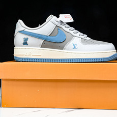 NK Air Force 1'07 Low LV联名 灰蓝底 空军一号低帮休闲板鞋 JJ2508-704 NK Air Force 1'07 Low LV联名 灰蓝底 空军一号低帮休闲板鞋 JJ2508-704