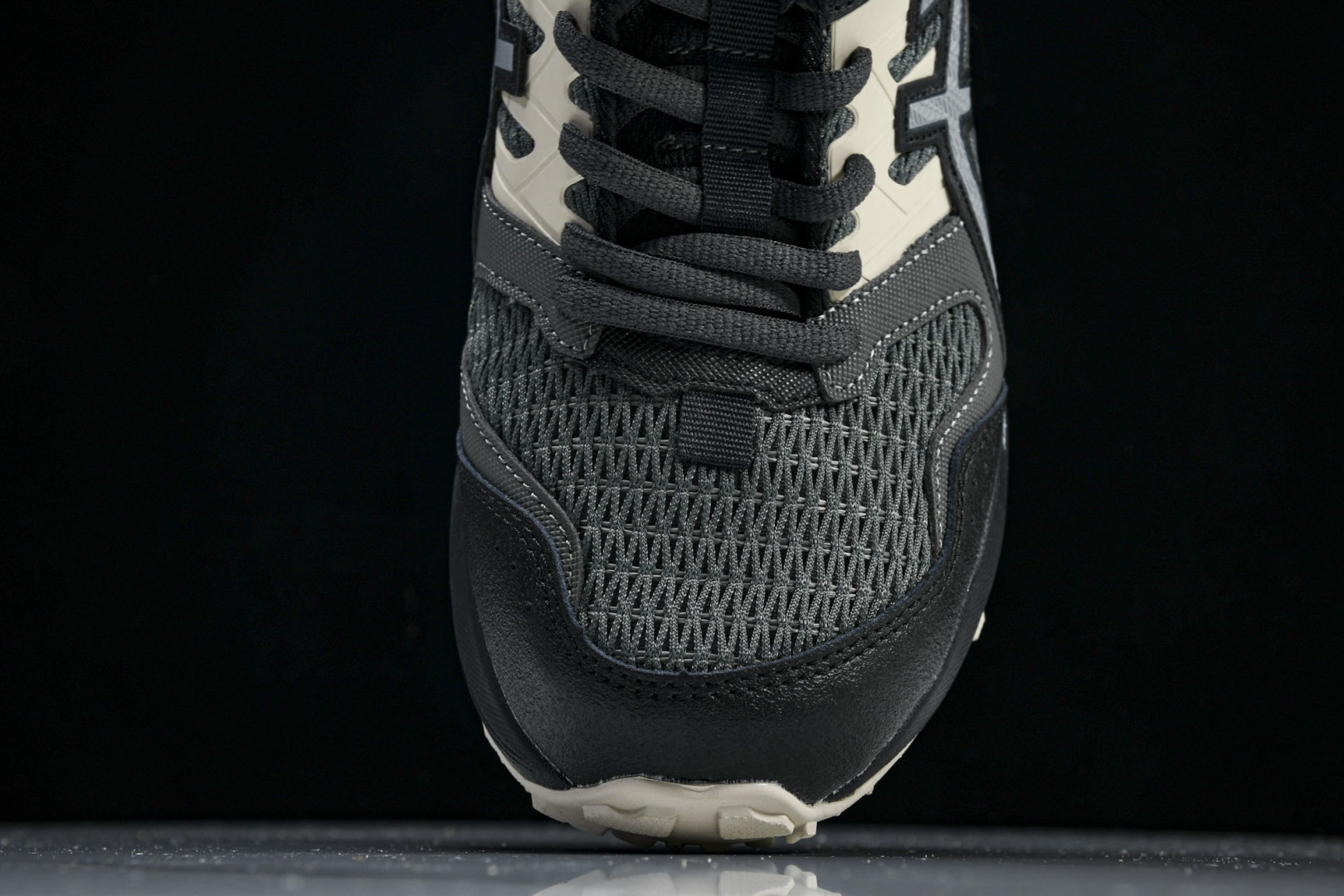 Asics 尺码36-45

纯原版出品-Gel-Flux 4 CN 夏季低帮透气休闲运动跑步鞋 101