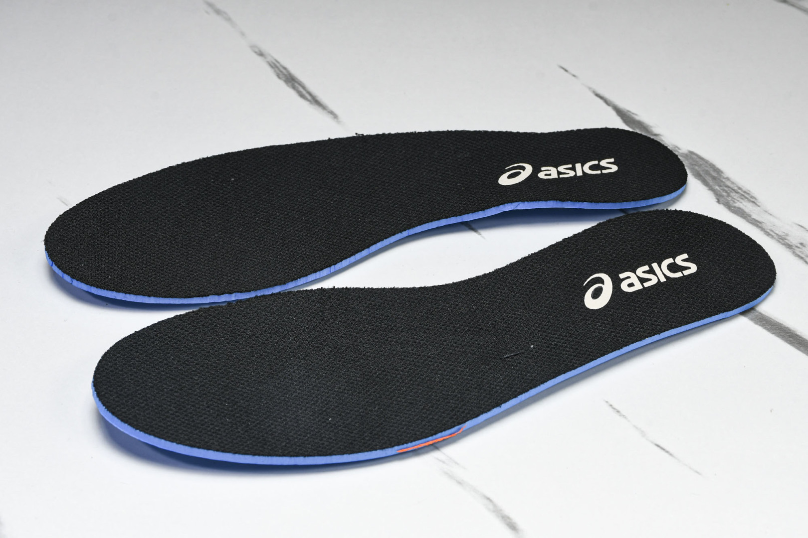 Asics 尺码36-45

纯原版出品-Gel-Flux 4 CN 夏季低帮透气休闲运动跑步鞋 101