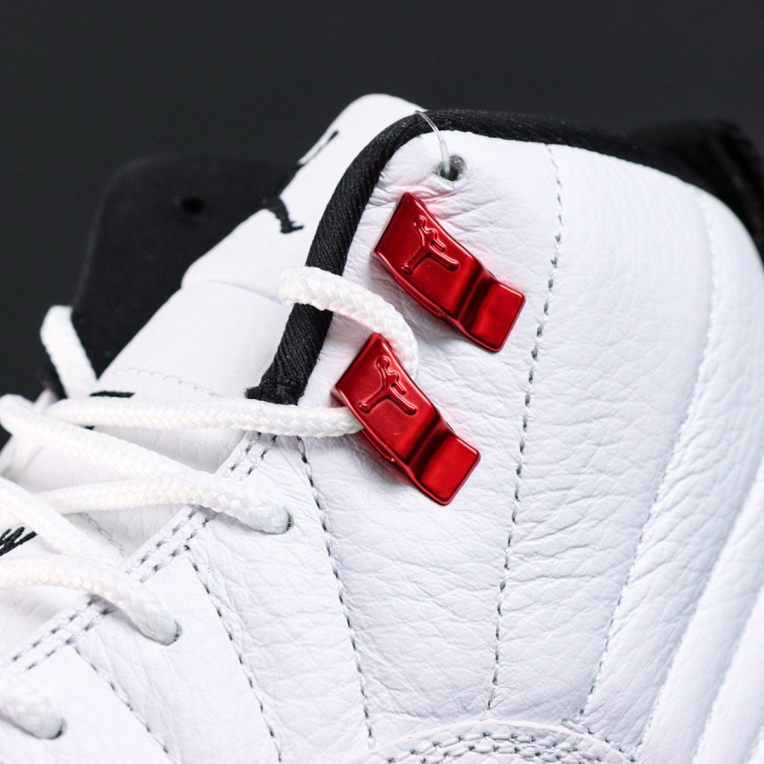 
Air Jordan 12 Retro “twist”
AJ12白红2021 外贸纯原订单‼
S2纯原