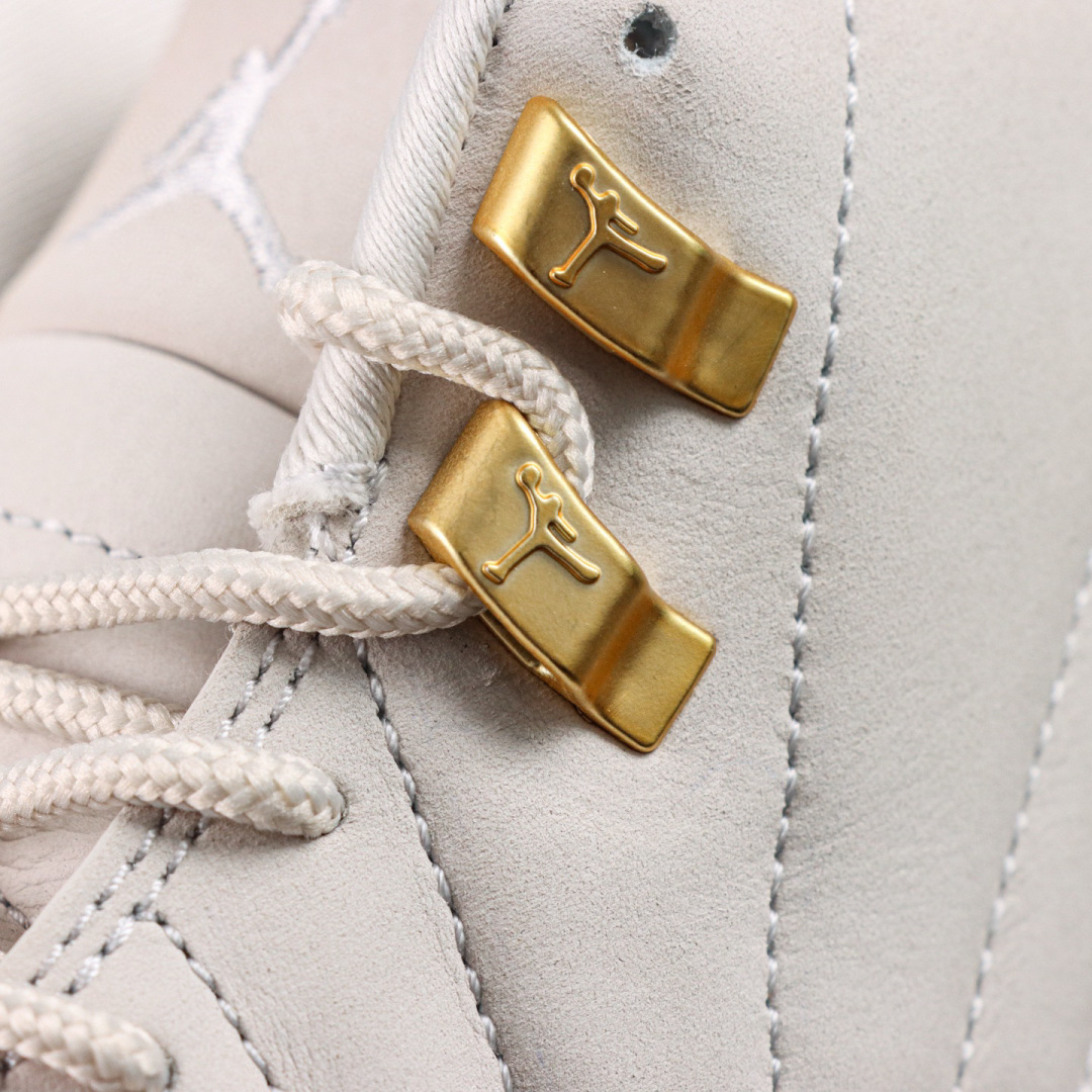 
Air Jordan 12 Retro “Phantom”幻影
AJ12幻影白金 外贸纯原订单‼
S2
