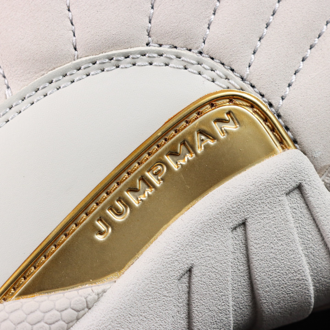 
Air Jordan 12 Retro “Phantom”幻影
AJ12幻影白金 外贸纯原订单‼
S2