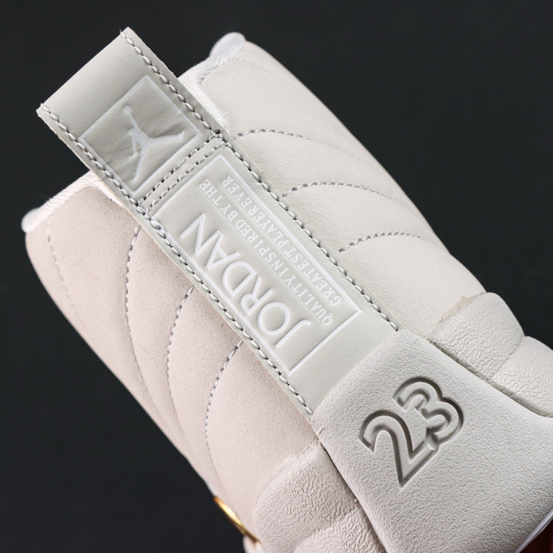 
Air Jordan 12 Retro “Phantom”幻影
AJ12幻影白金 外贸纯原订单‼
S2