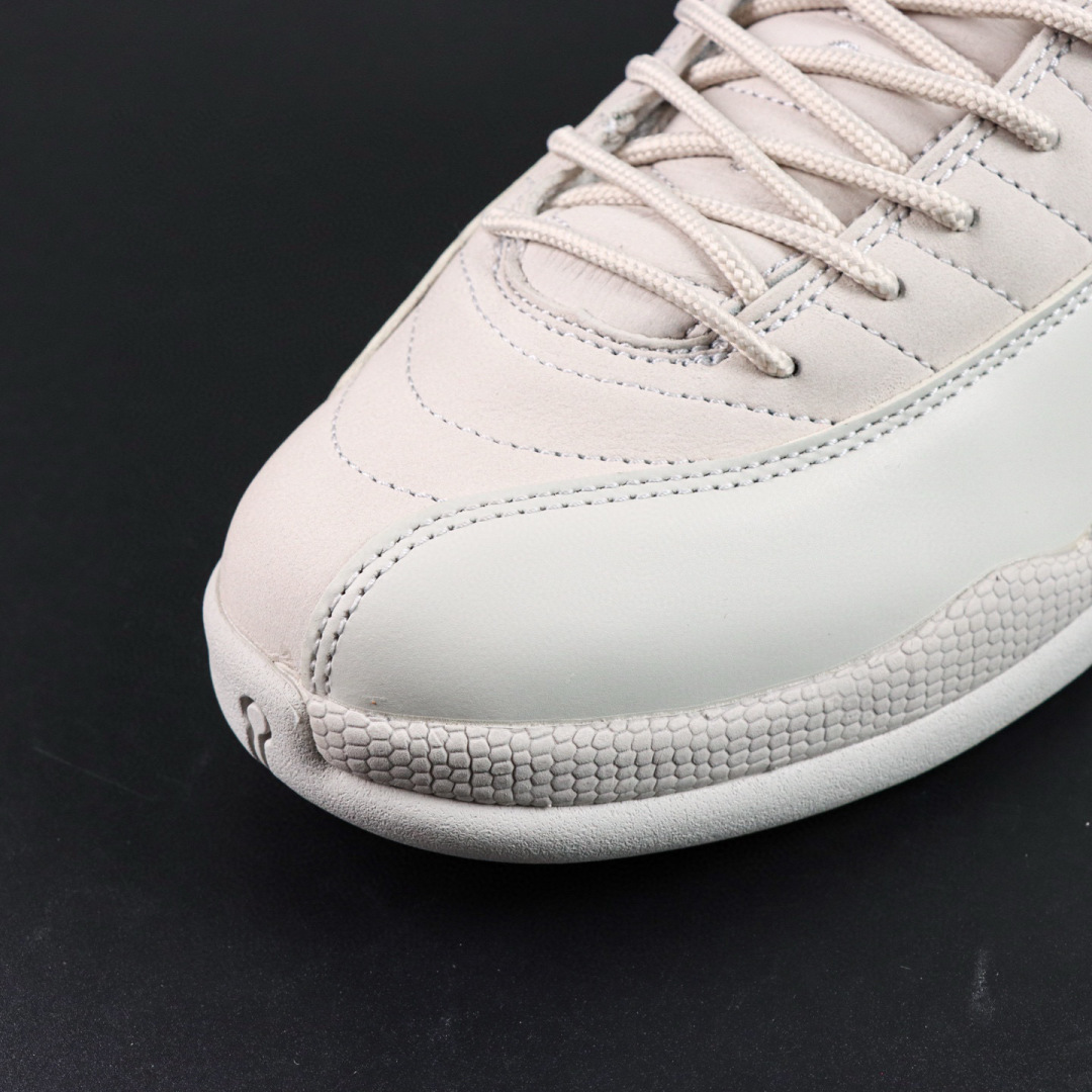 
Air Jordan 12 Retro “Phantom”幻影
AJ12幻影白金 外贸纯原订单‼
S2