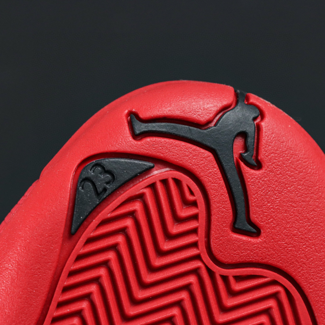 
Air Jordan 12 Gym Red
AJ12火红 外贸纯原订单‼
S2纯原生产线出品
原楦原纸