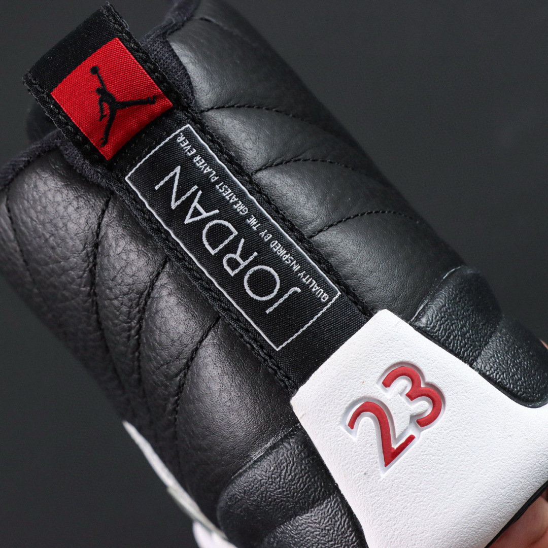 
Air Jordan 12 Retro “playoffs”
AJ12季后赛银扣 外贸纯原订单‼
S2