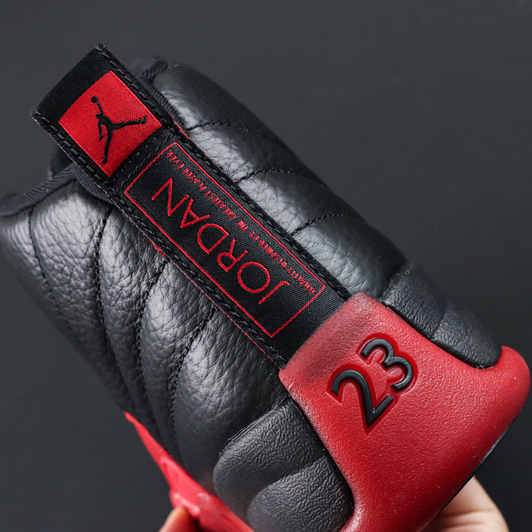 
Air Jordan 12 Retro Flu Game
AJ12黑红复刻2025 外贸纯原订单‼
S