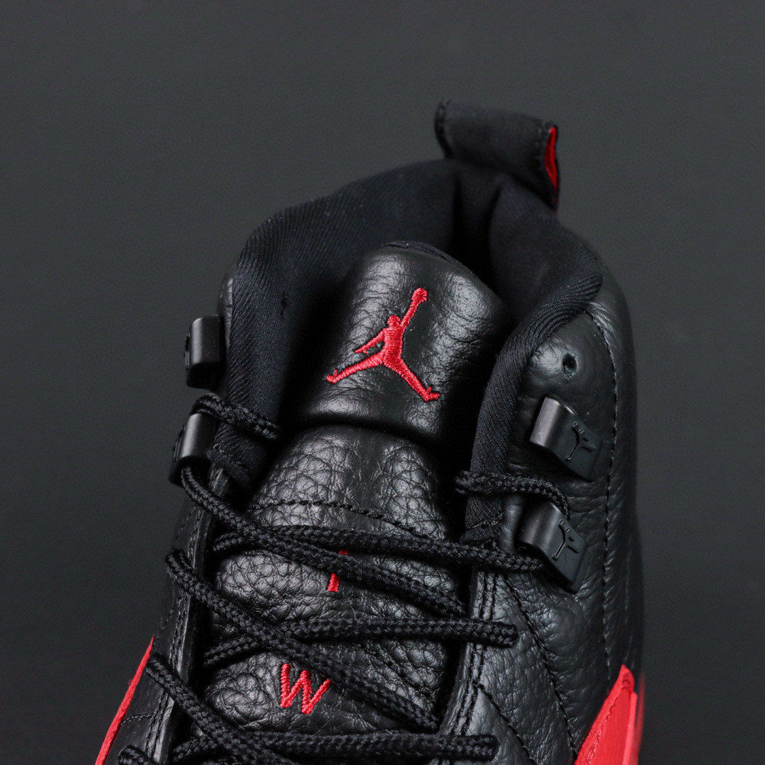 
Air Jordan 12 Retro Flu Game
AJ12黑红复刻2025 外贸纯原订单‼
S