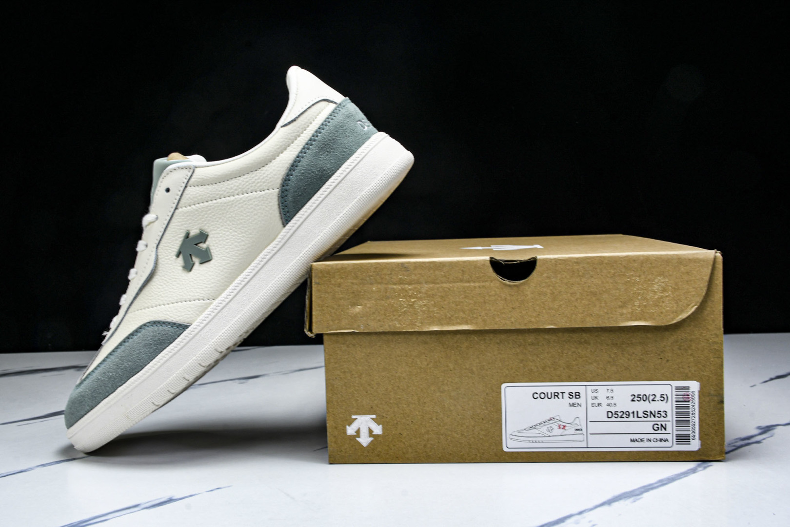  迪桑特 DESCENTE Chron 复古舒适百搭耐磨低帮生活休闲鞋 D5291LSN53 尺寸36 