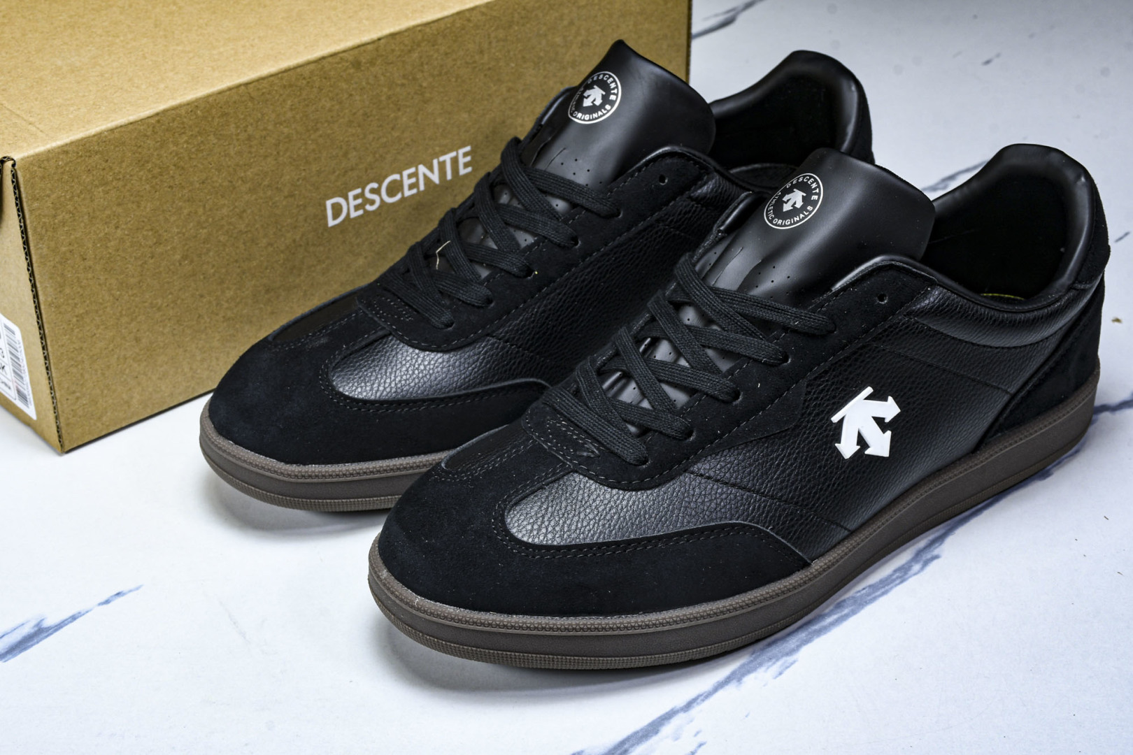  迪桑特 DESCENTE Chron 复古舒适百搭耐磨低帮生活休闲鞋 D5291LSN53_尺寸36 