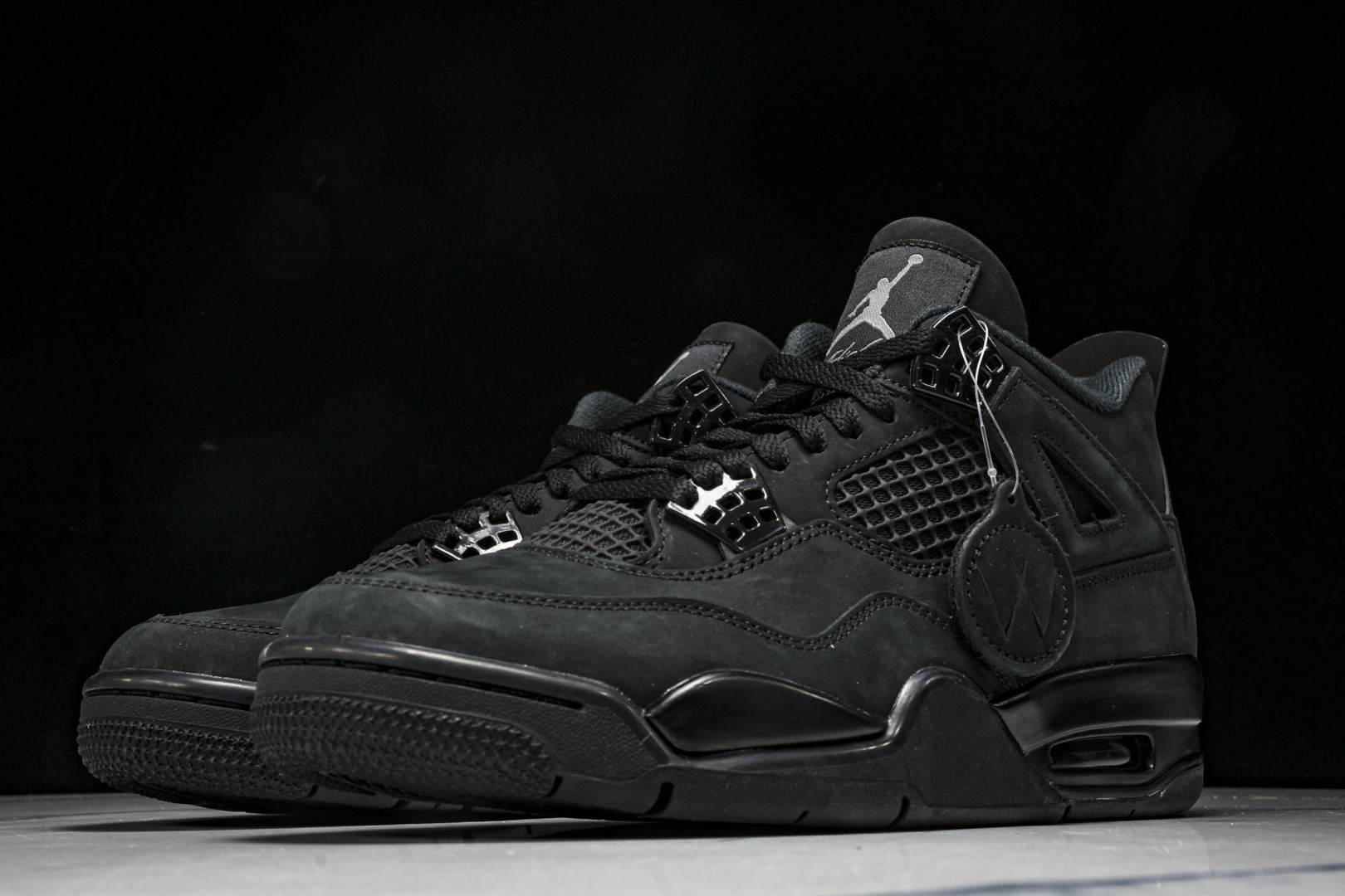 AJ4新黑猫 尺码40-47.5

纯原出品-Air Jordan 4 Retro Black Cat 