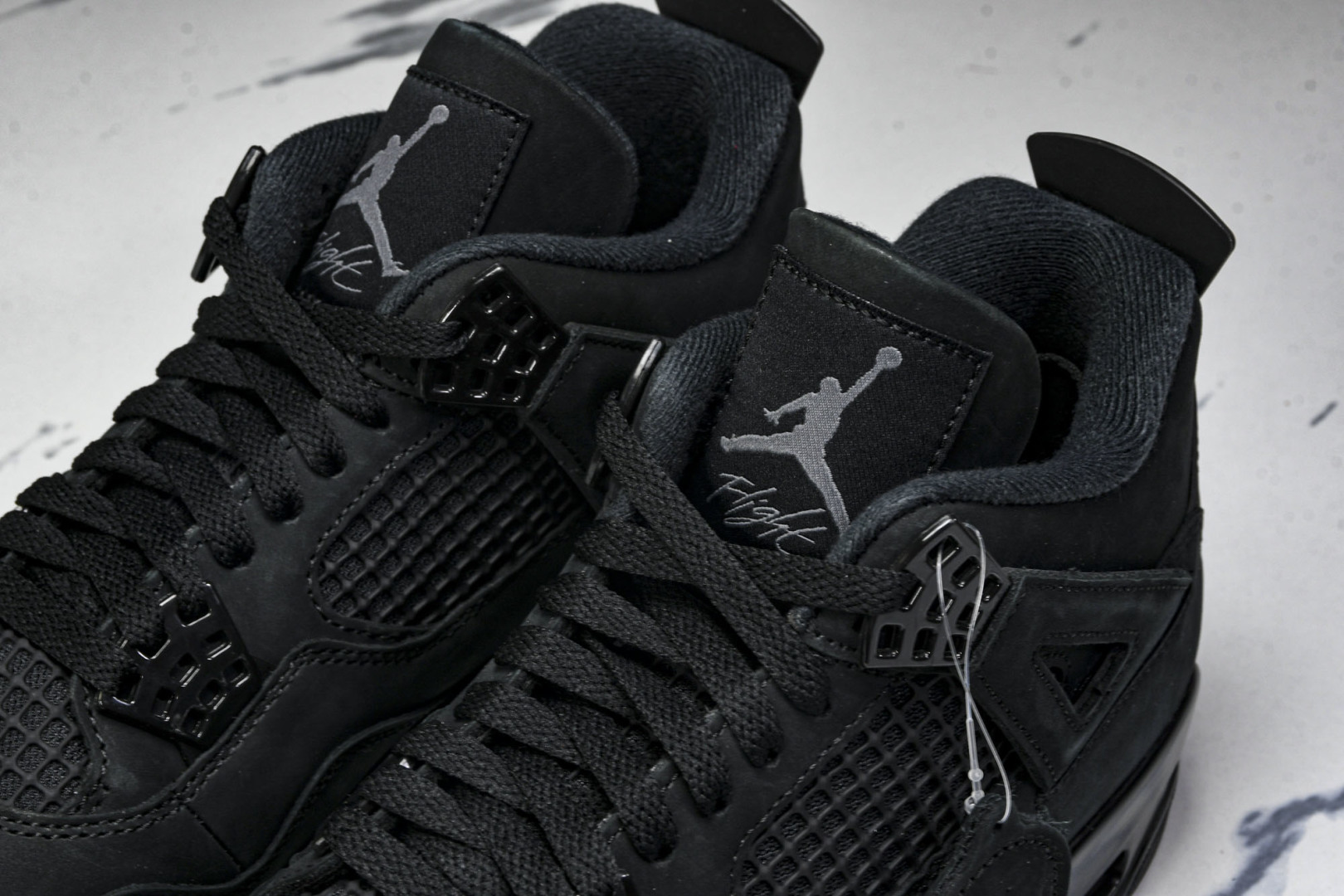 AJ4新黑猫 尺码40-47.5

纯原出品-Air Jordan 4 Retro Black Cat 