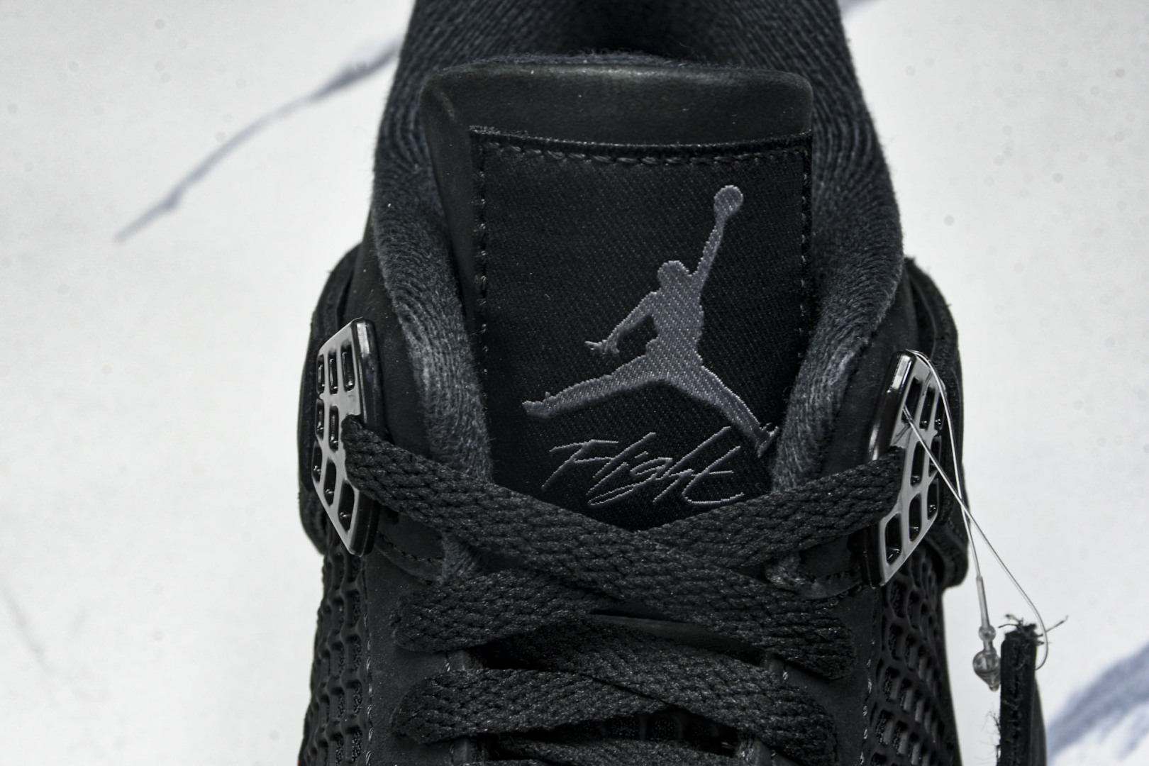 AJ4新黑猫 尺码40-47.5

纯原出品-Air Jordan 4 Retro Black Cat 