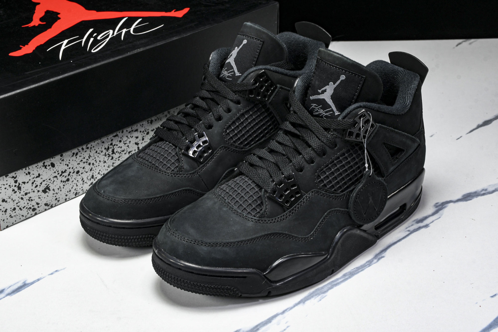 AJ4新黑猫 尺码40-47.5

纯原出品-Air Jordan 4 Retro Black Cat 